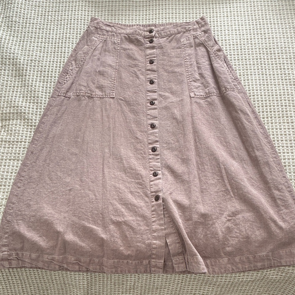 Universal Thread A-Line Button-Front Skirt in Tan